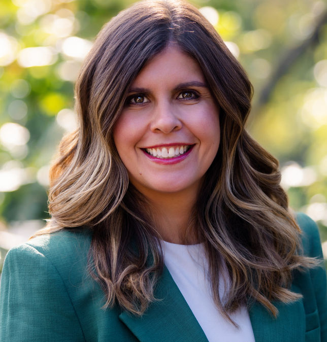 Portrait of Holly Budlong